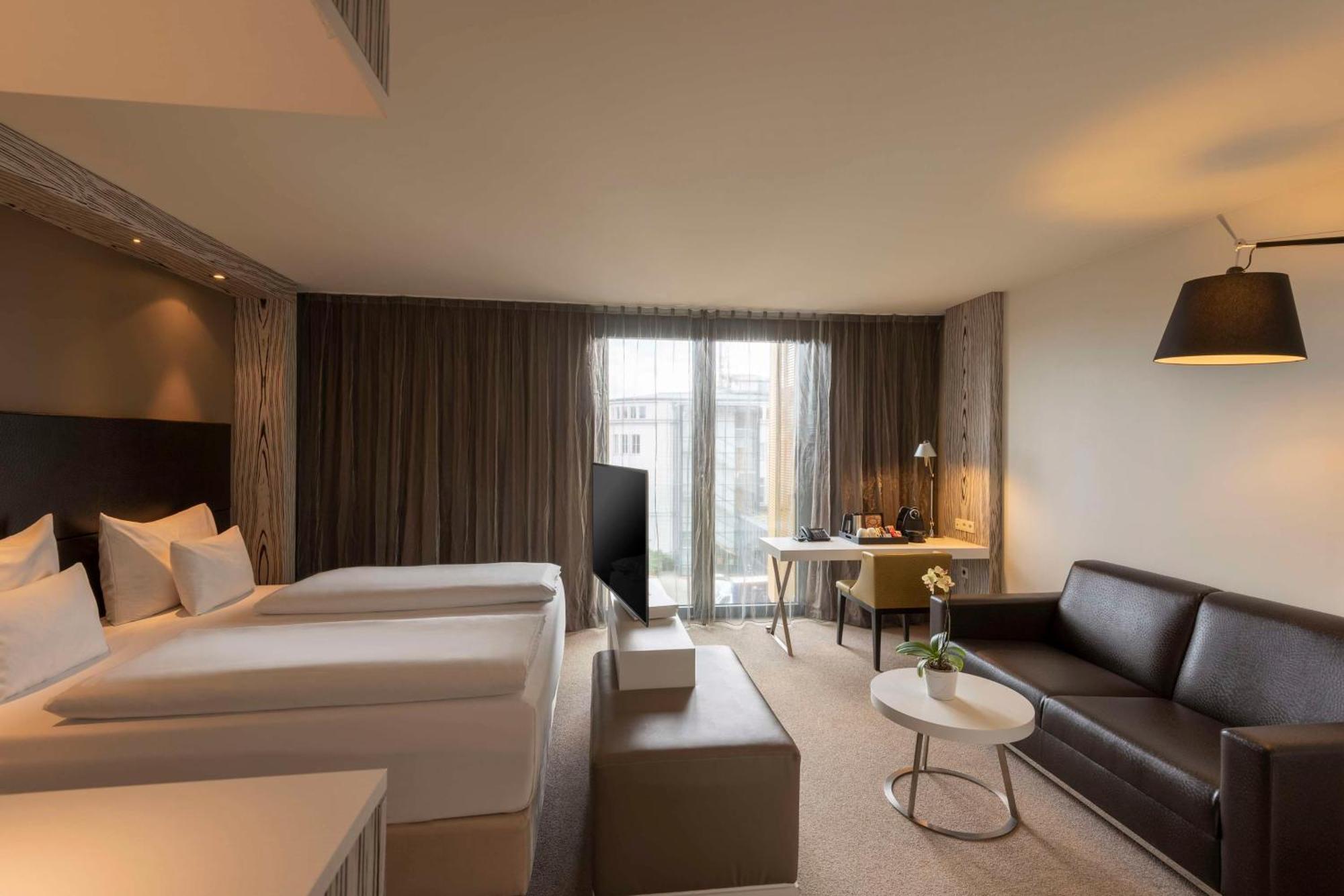 Doubletree By Hilton Vienna Schonbrunn Otel Dış mekan fotoğraf