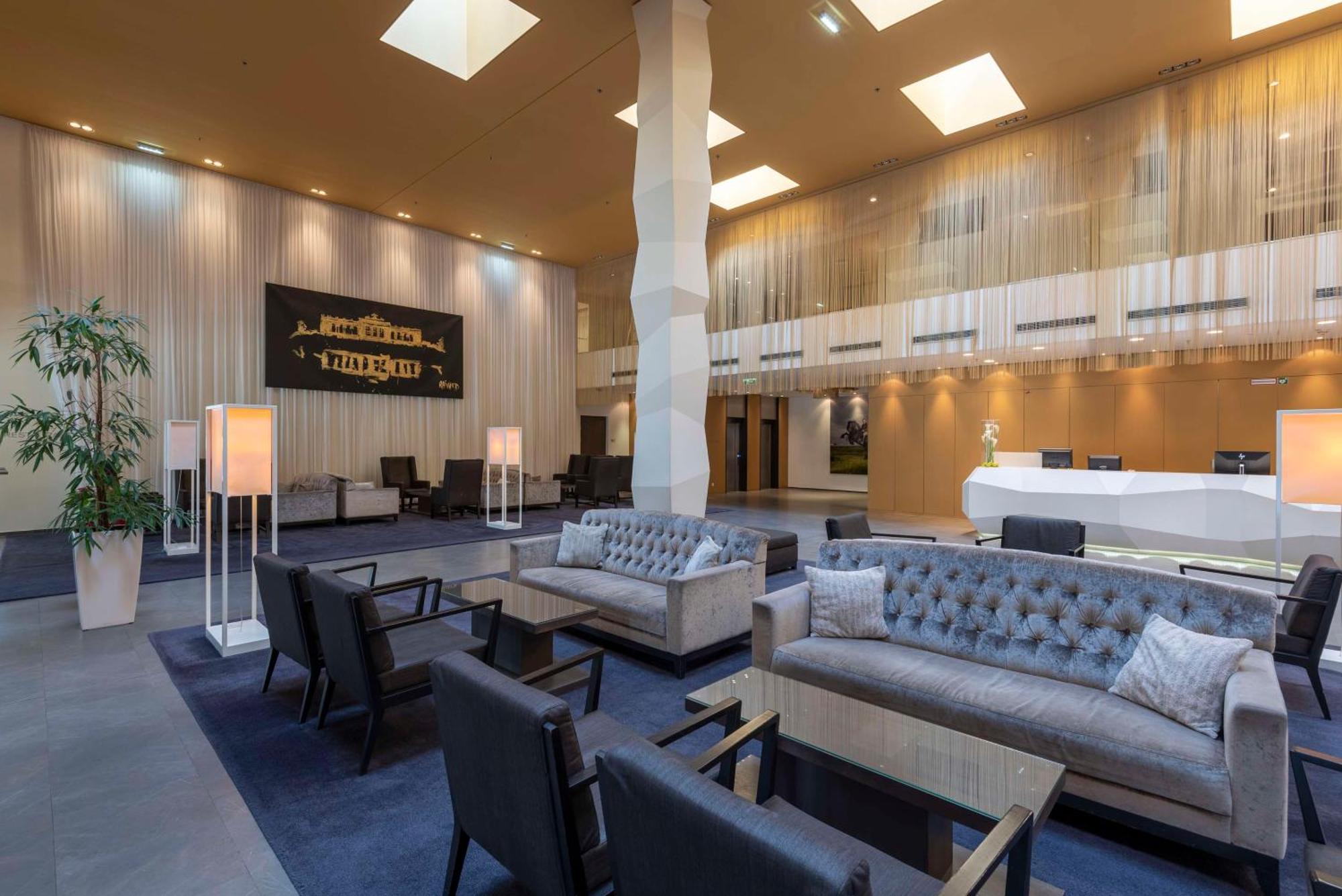 Doubletree By Hilton Vienna Schonbrunn Otel Dış mekan fotoğraf